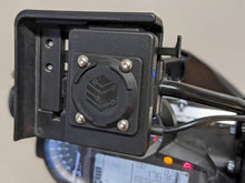 Load image into Gallery viewer, WunderLINQ - BBE Magnetic Phone mount
